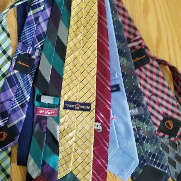 Assorted ties - Picture 5 of 16